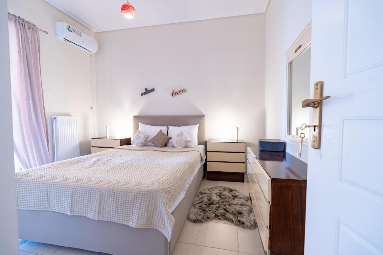 Koropi 3 Bedroom Apartment 4 Pers Exterior foto