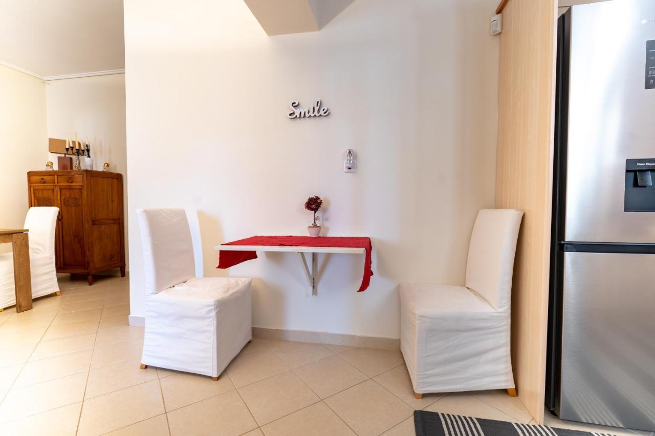 Koropi 3 Bedroom Apartment 4 Pers Exterior foto